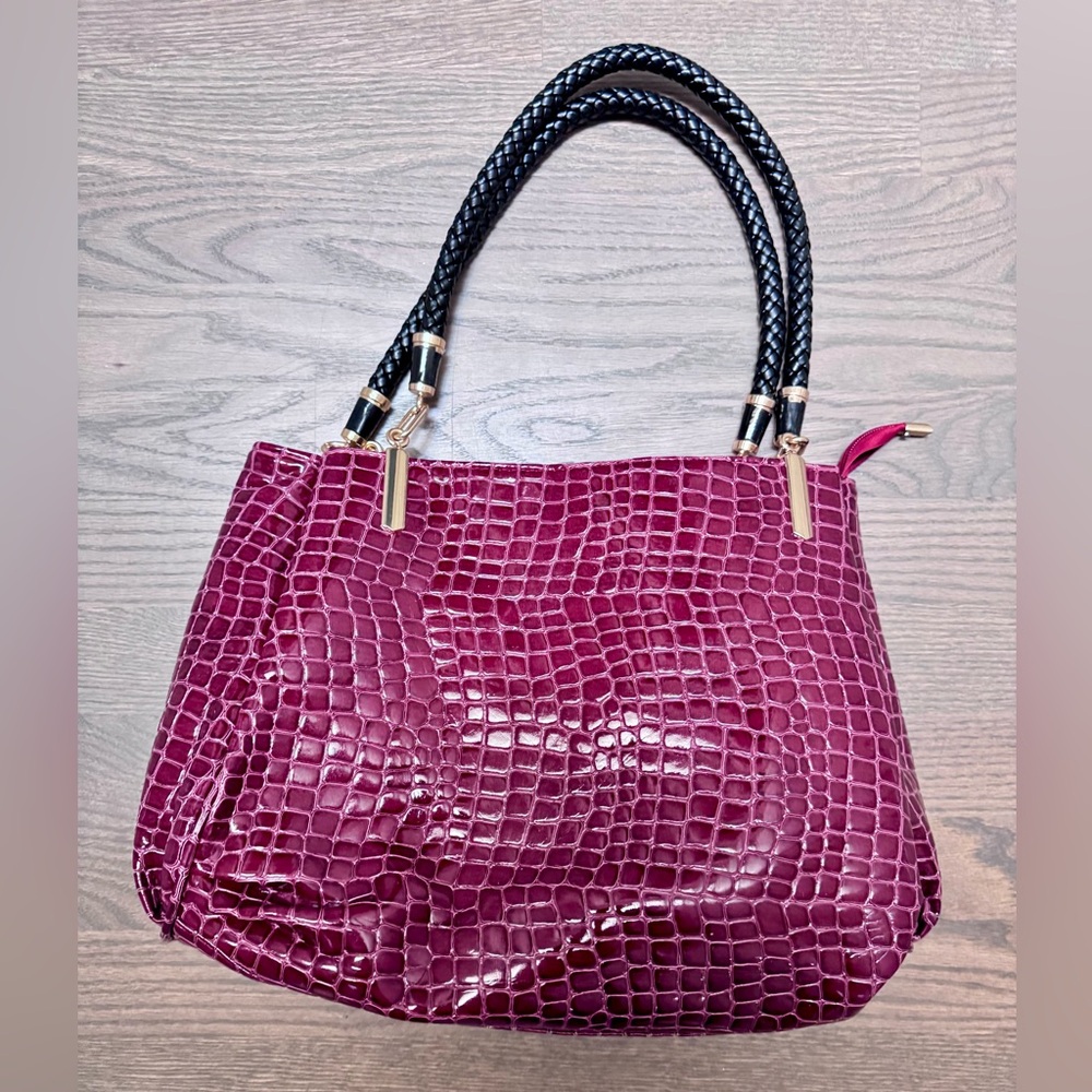 Leather Crocodile-Embossed Maroon Handbag